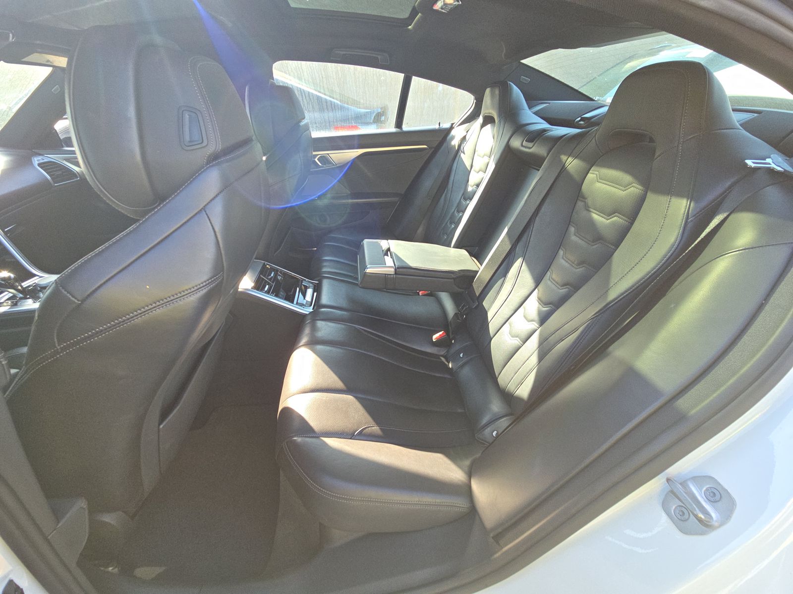 2023 BMW 8 Series 840i xDrive AWD