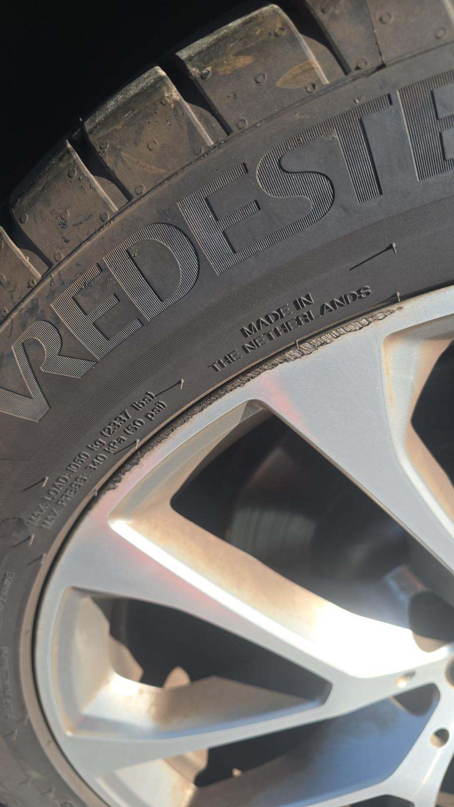 2023 BMW X5 xDrive40i AWD