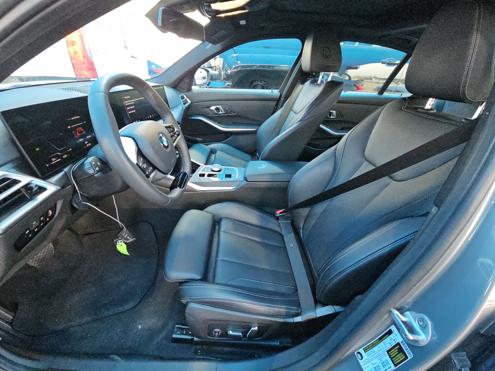 2025 BMW 3 Series 330i RWD