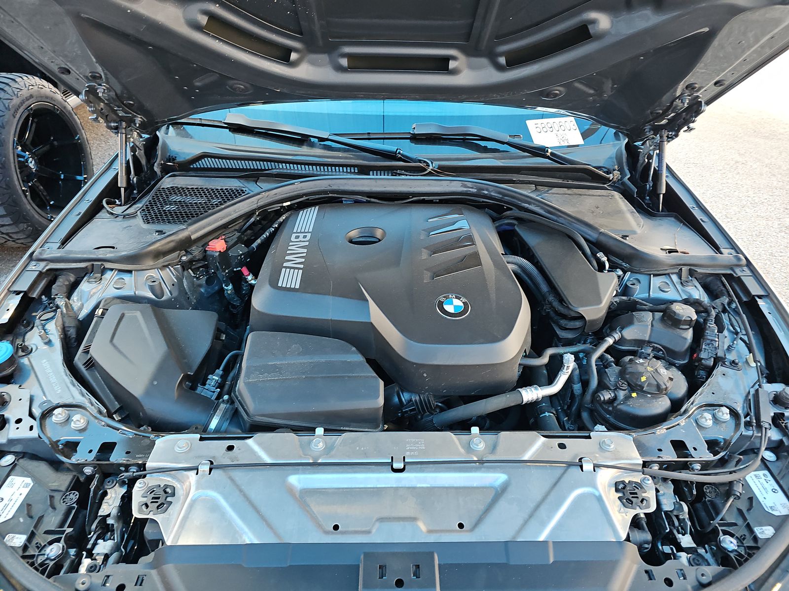 2025 BMW 3 Series 330i RWD