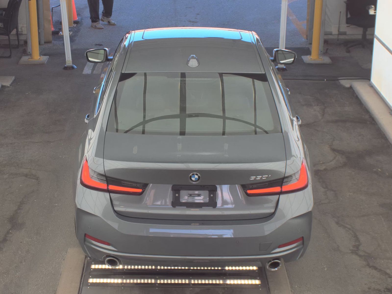 2025 BMW 3 Series 330i RWD