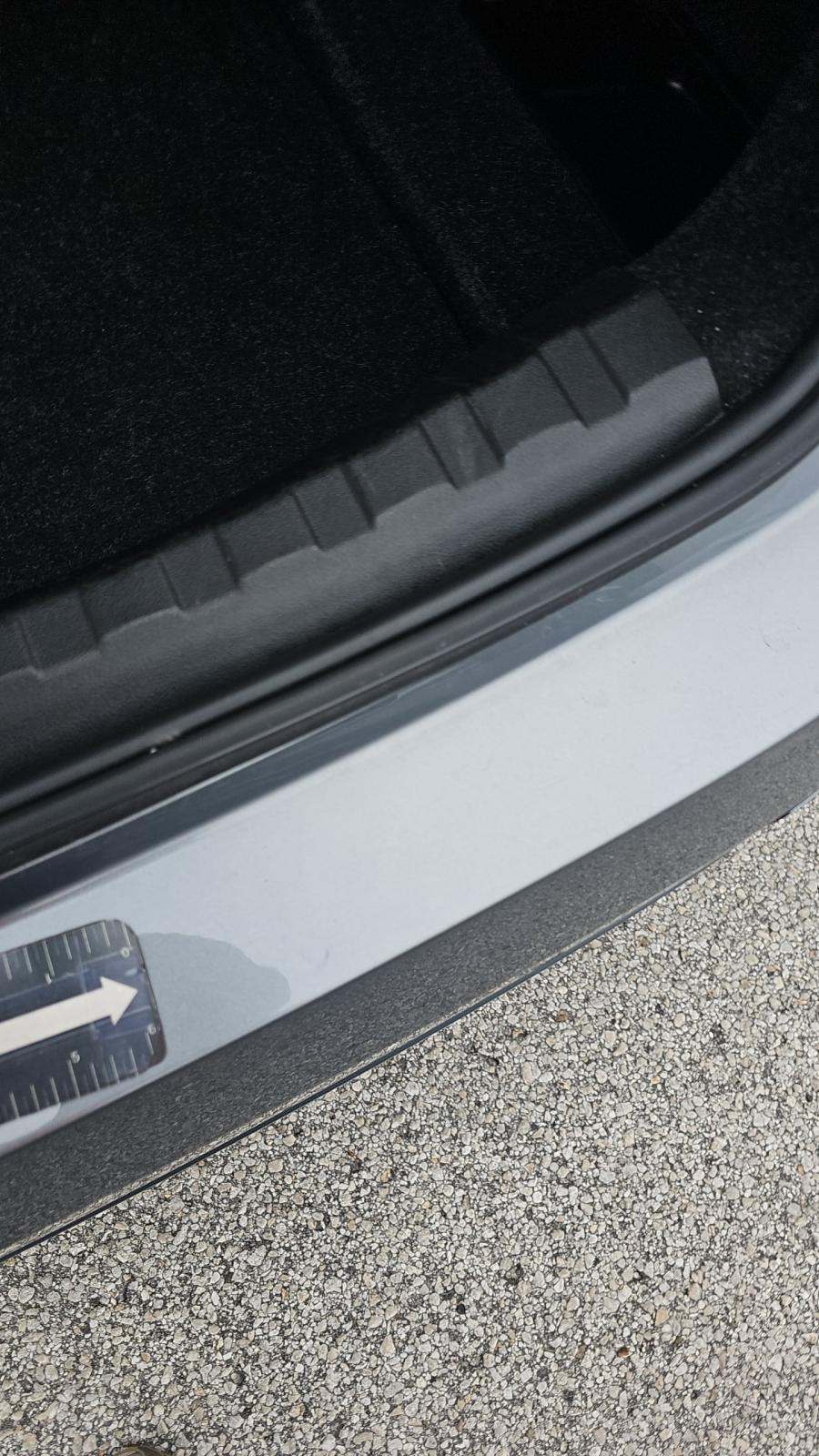 2025 BMW 3 Series 330i RWD