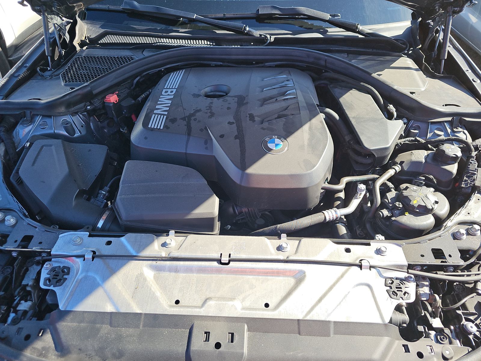 2025 BMW 3 Series 330i RWD