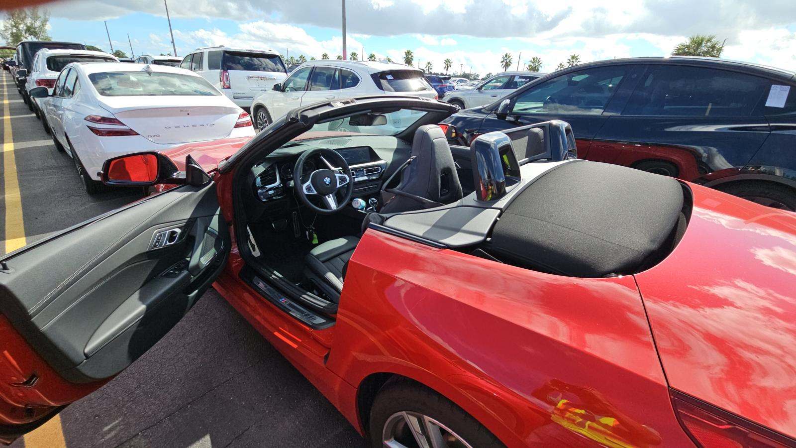 2025 BMW Z4 sDrive30i RWD