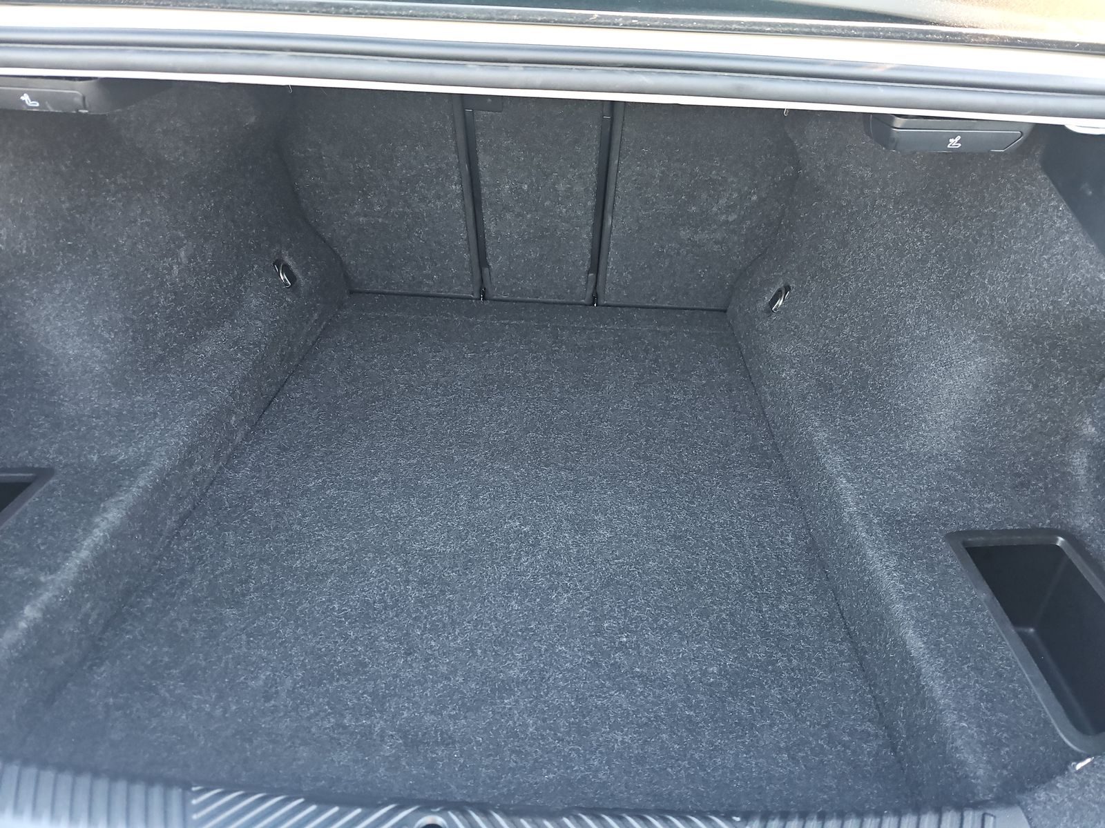 2025 BMW 5 Series 530i xDrive AWD