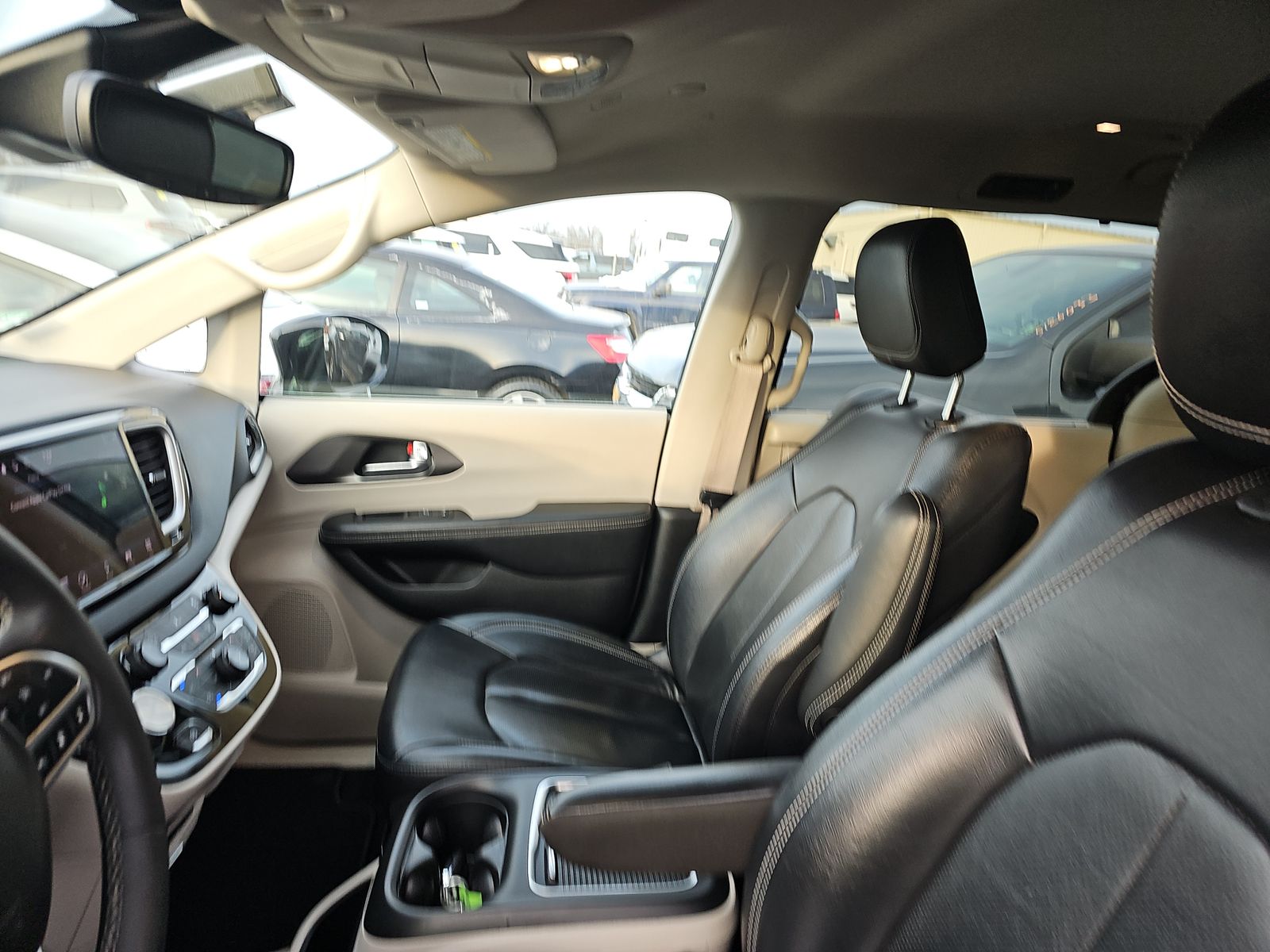 2022 Chrysler Pacifica Touring L FWD