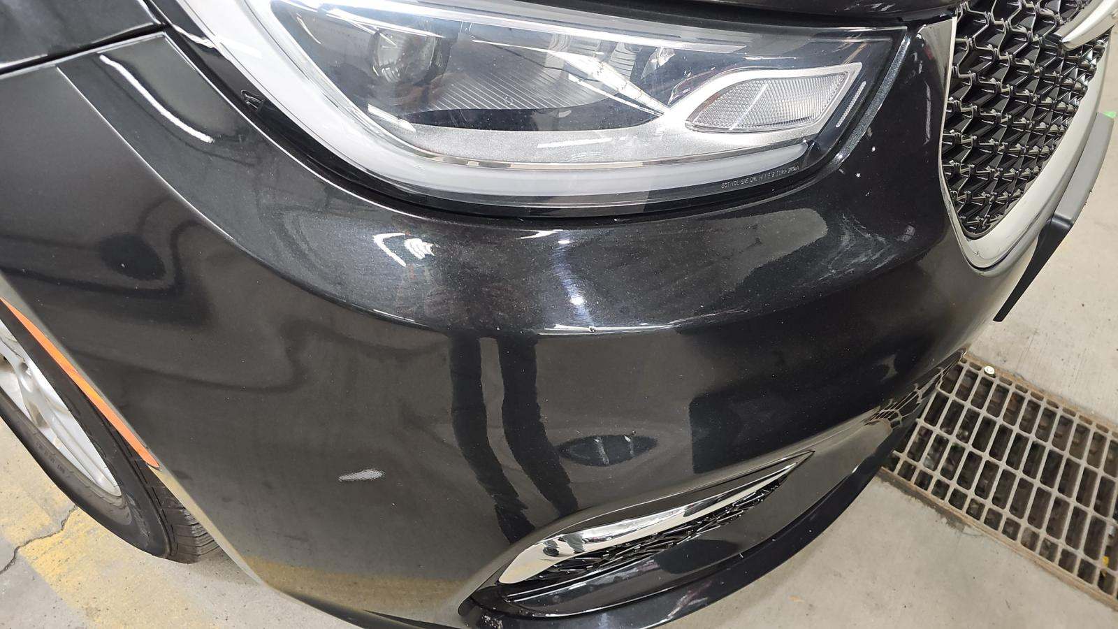 2022 Chrysler Pacifica Touring L FWD