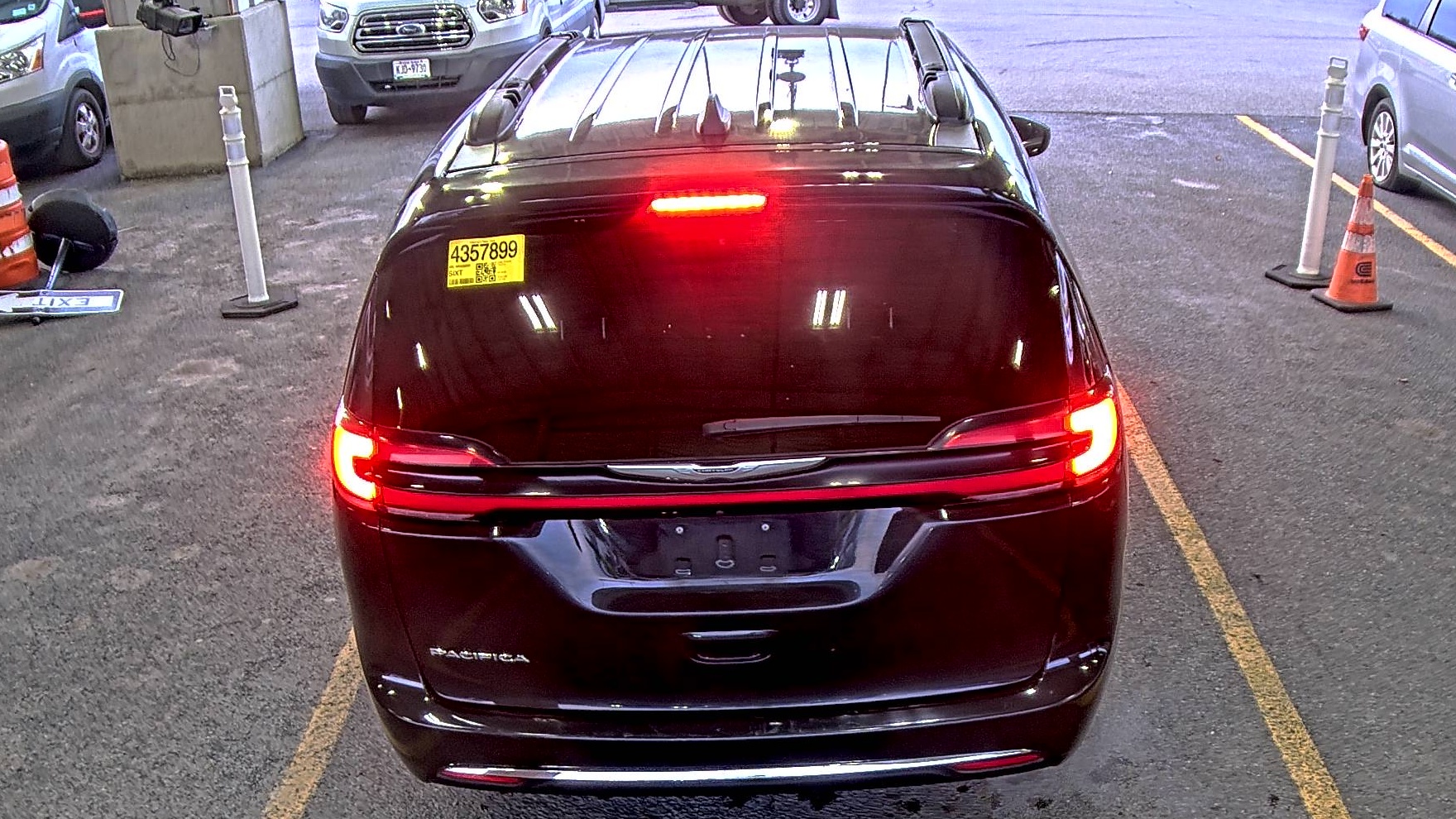 2022 Chrysler Pacifica Touring L FWD