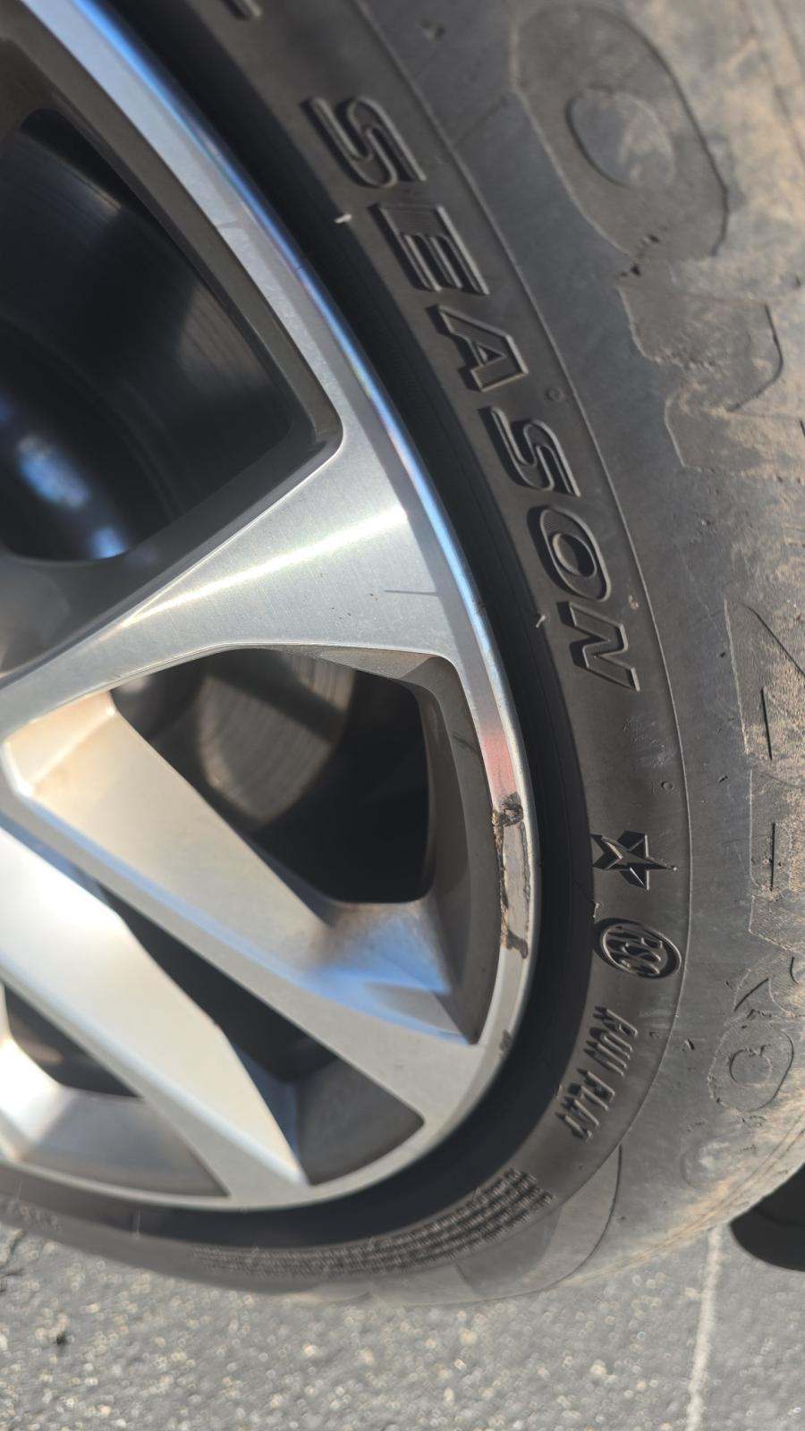 2023 BMW X5 xDrive40i AWD