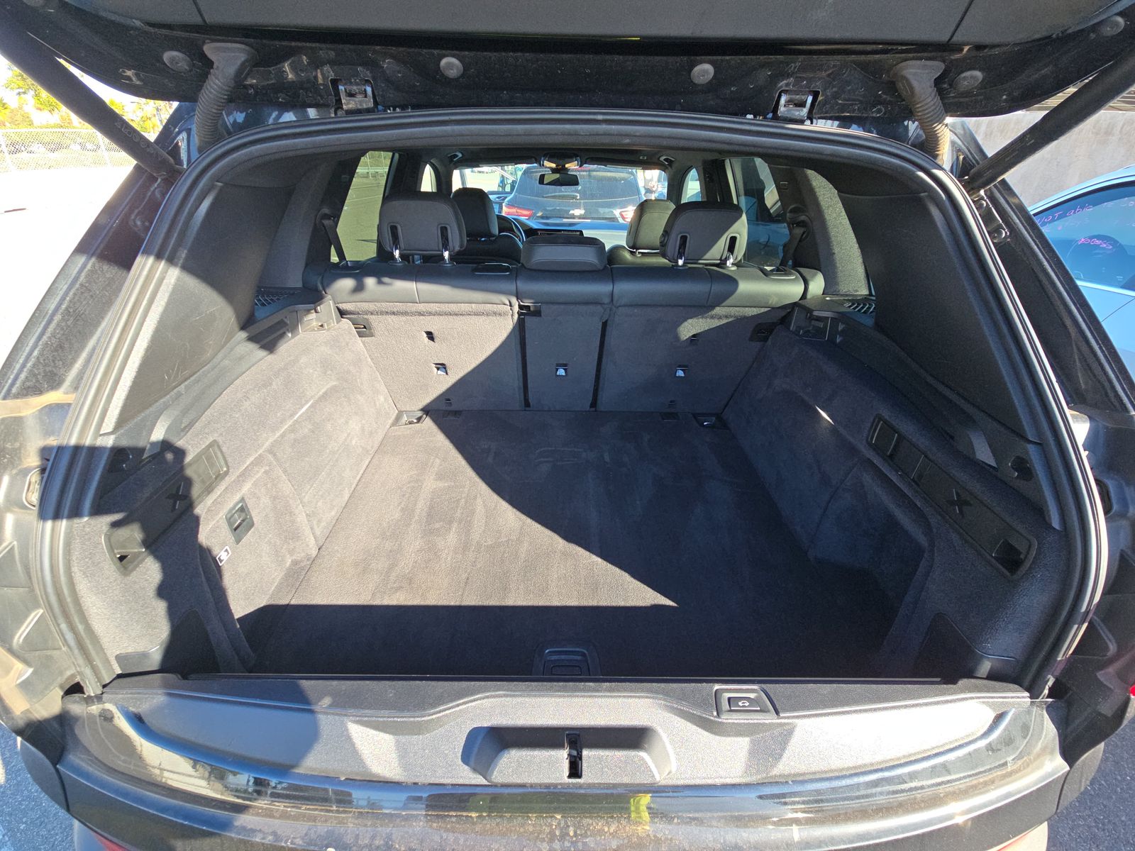 2023 BMW X5 xDrive40i AWD