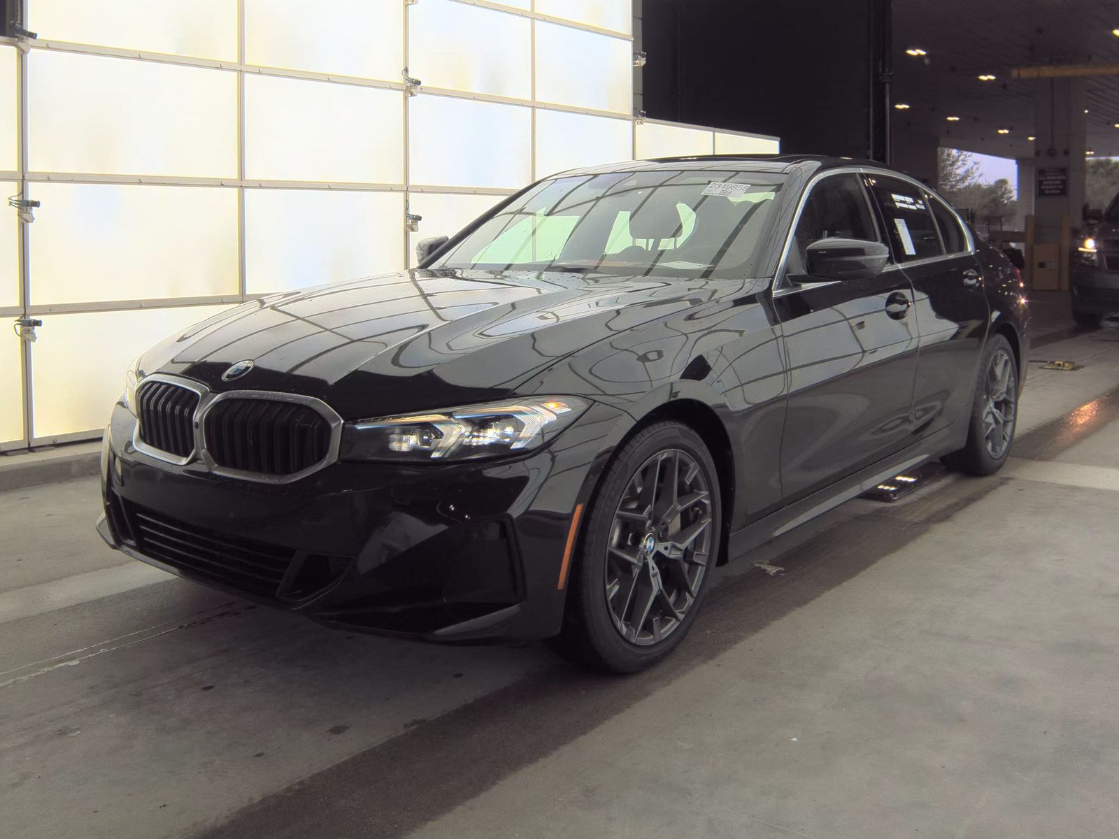 2025 BMW 3 Series 330i RWD