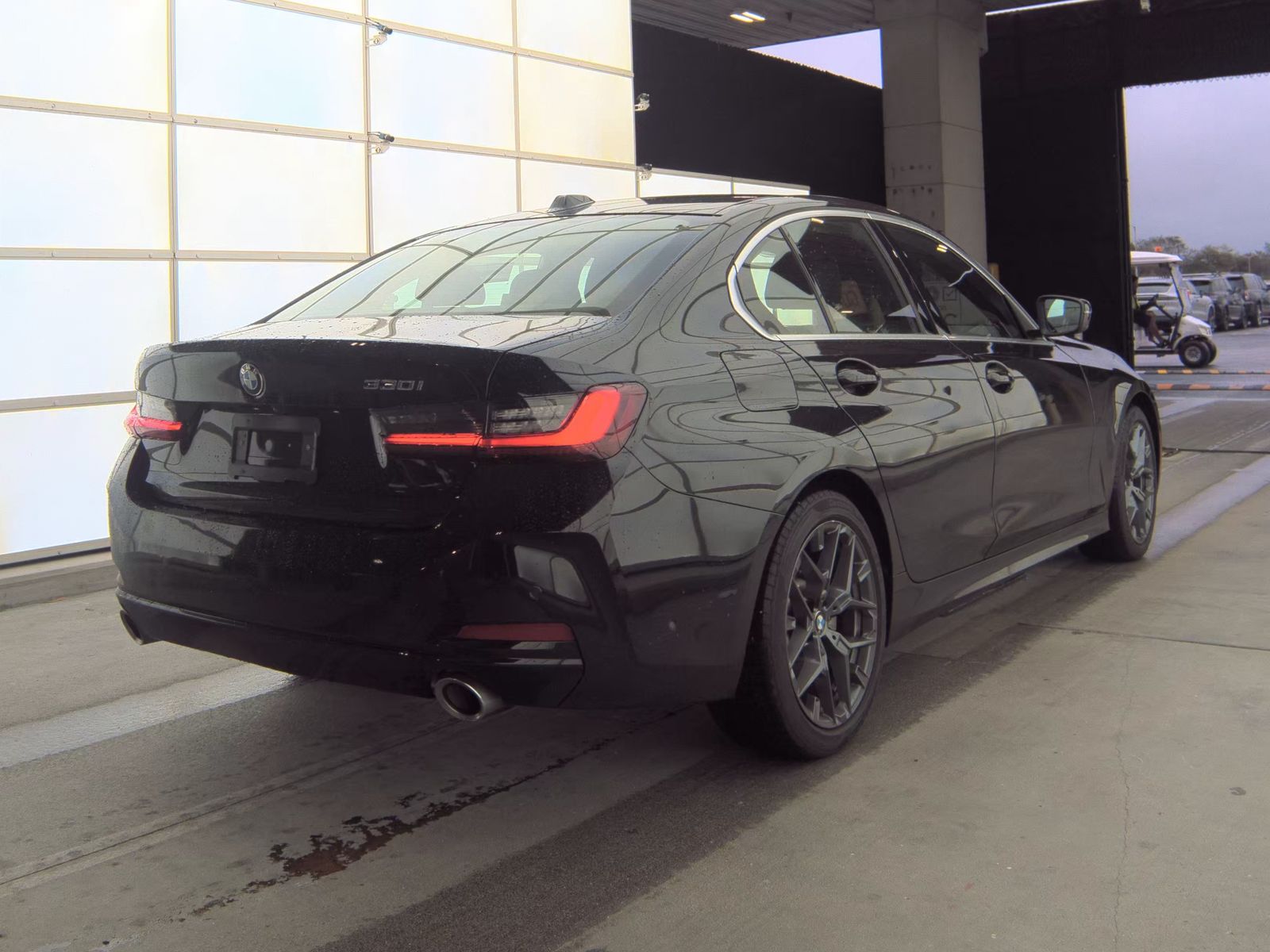 2025 BMW 3 Series 330i RWD