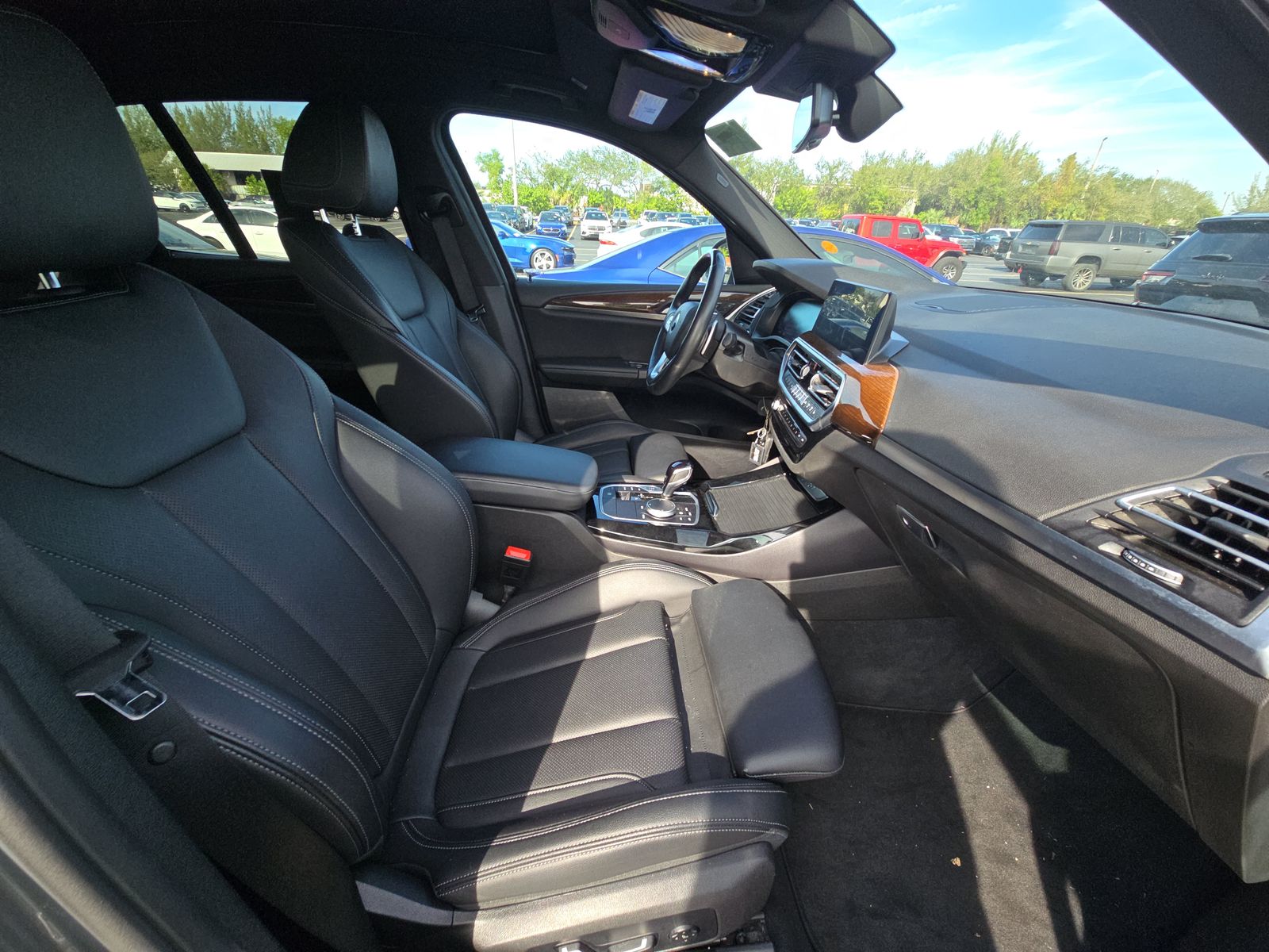 2024 BMW X3 sDrive30i RWD