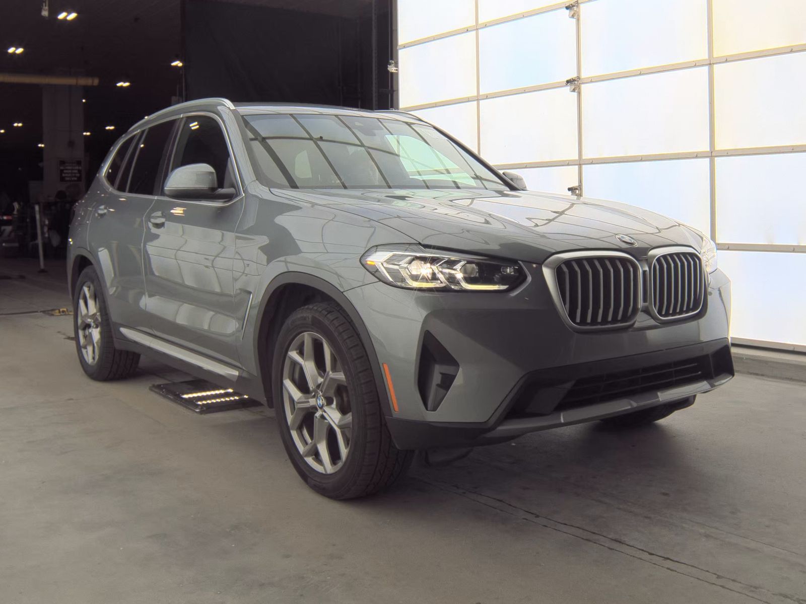 2024 BMW X3 sDrive30i RWD