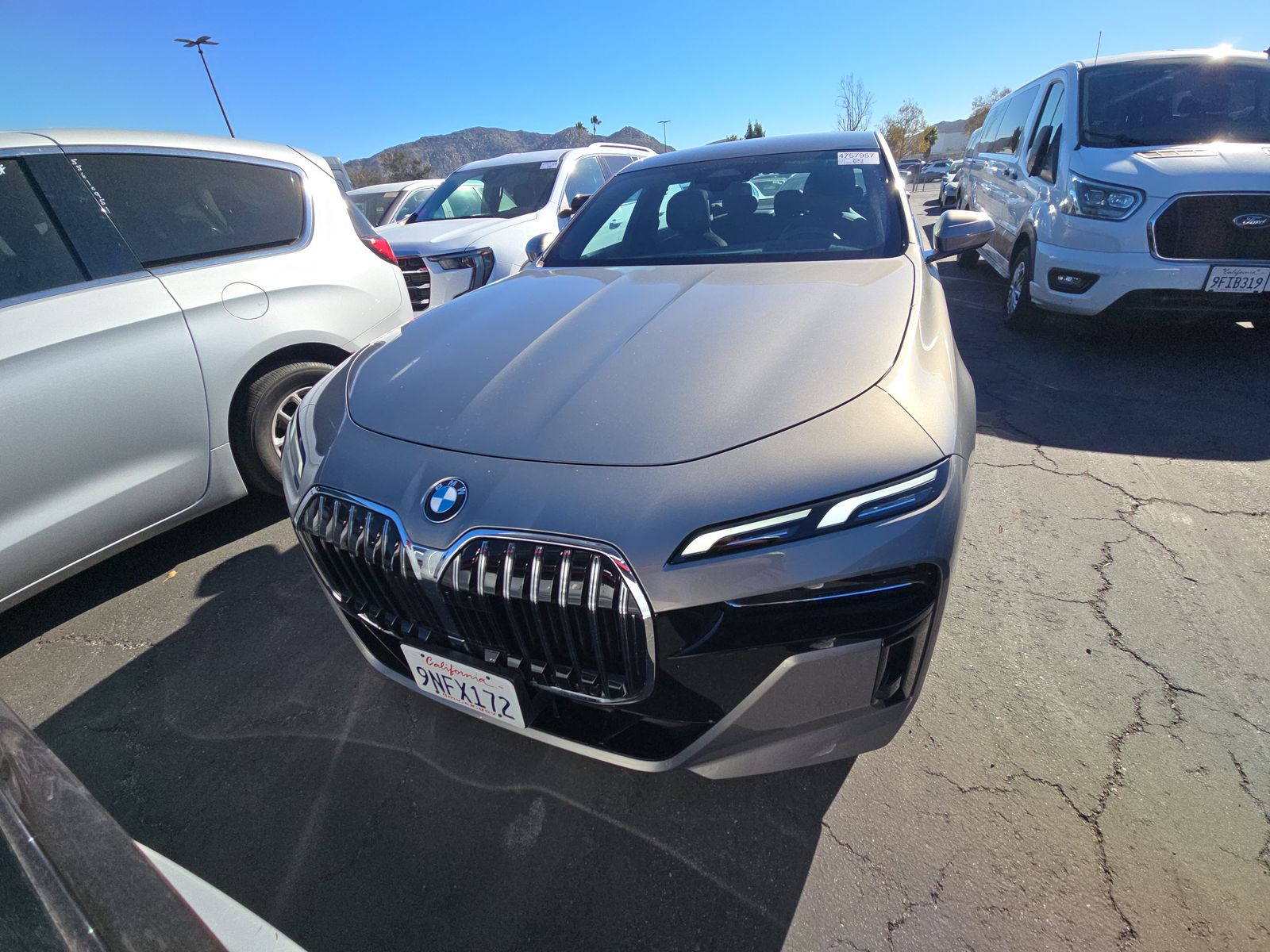 2025 BMW 7 Series 740i RWD