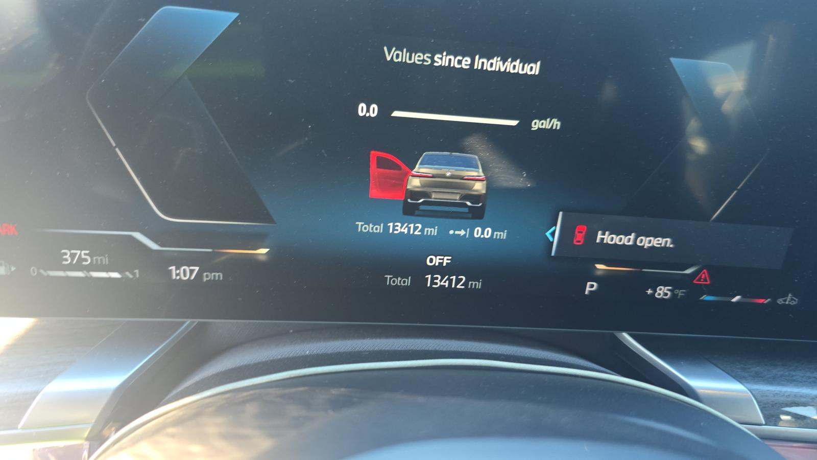 2025 BMW 7 Series 740i RWD