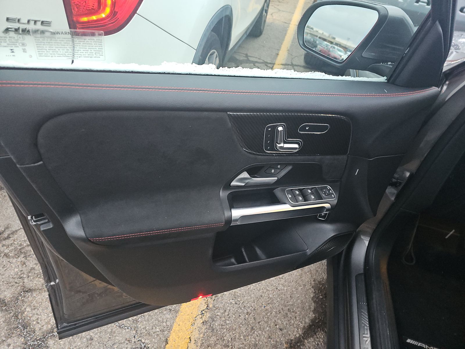 2025 Mercedes-Benz GLB AMG GLB 35 AWD