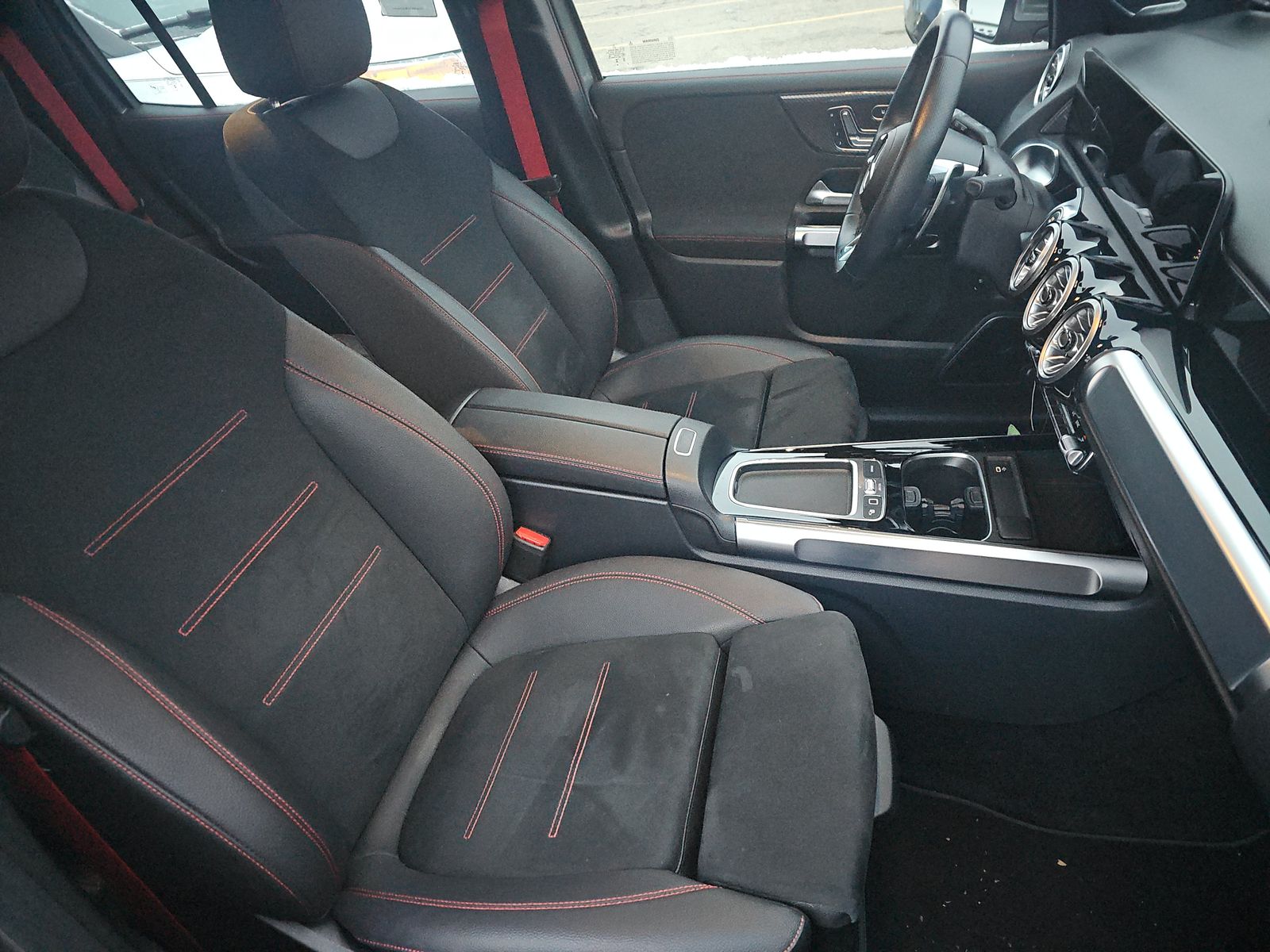 2025 Mercedes-Benz GLB AMG GLB 35 AWD