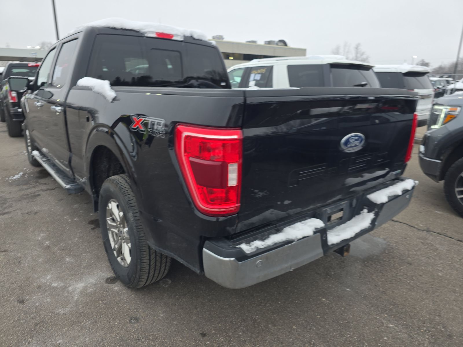 2023 Ford F-150 XLT AWD