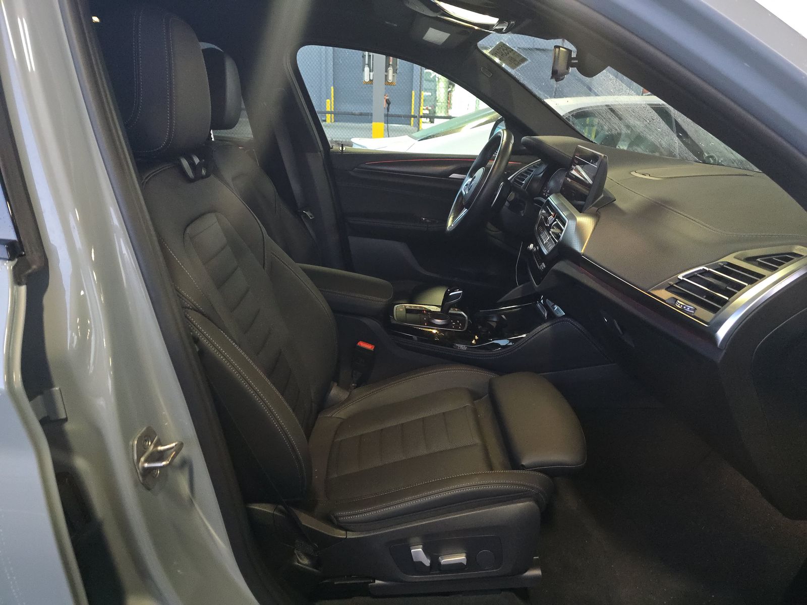 2023 BMW X4 M40i AWD