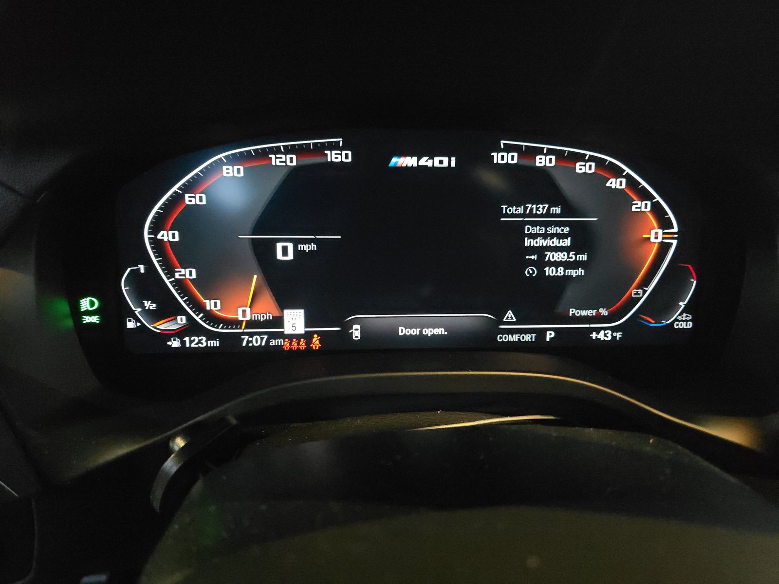 2023 BMW X4 M40i AWD