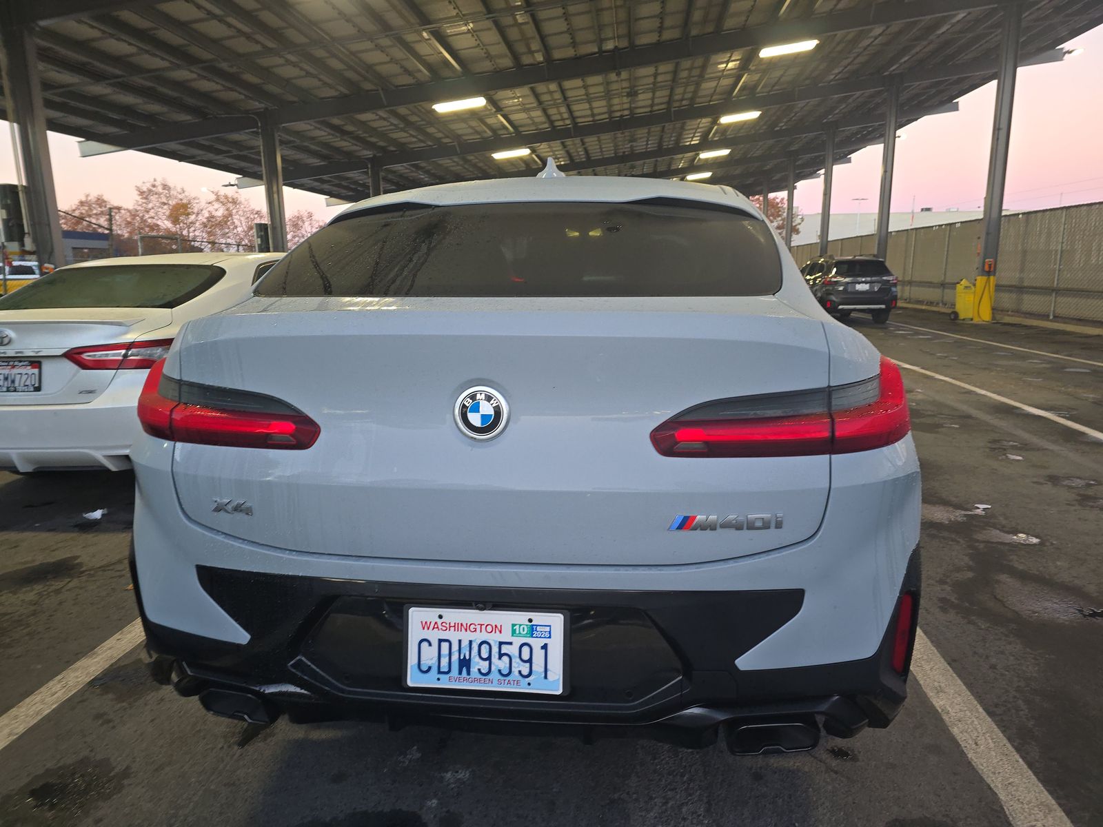 2023 BMW X4 M40i AWD