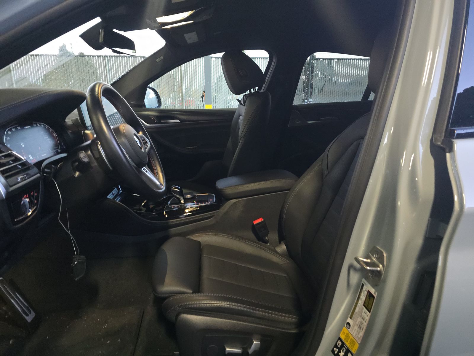 2023 BMW X4 M40i AWD