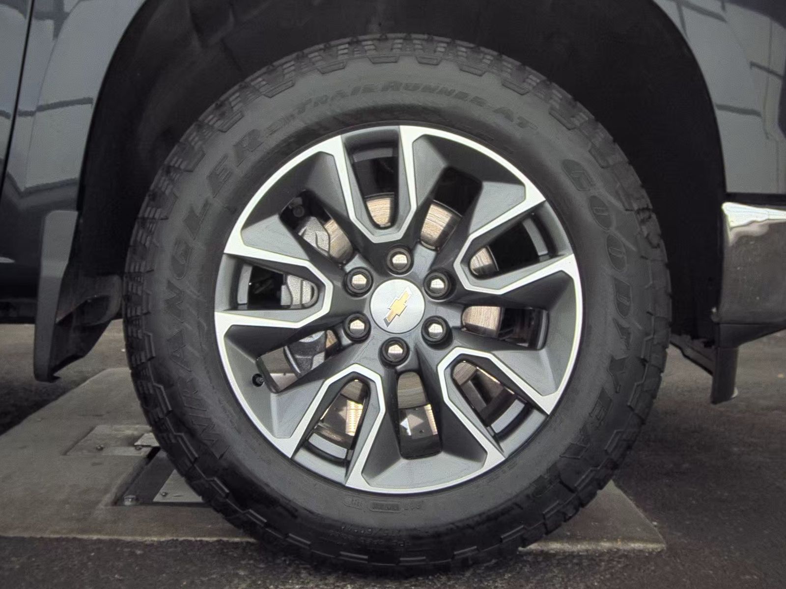 2024 Chevrolet Silverado 1500 LT AWD