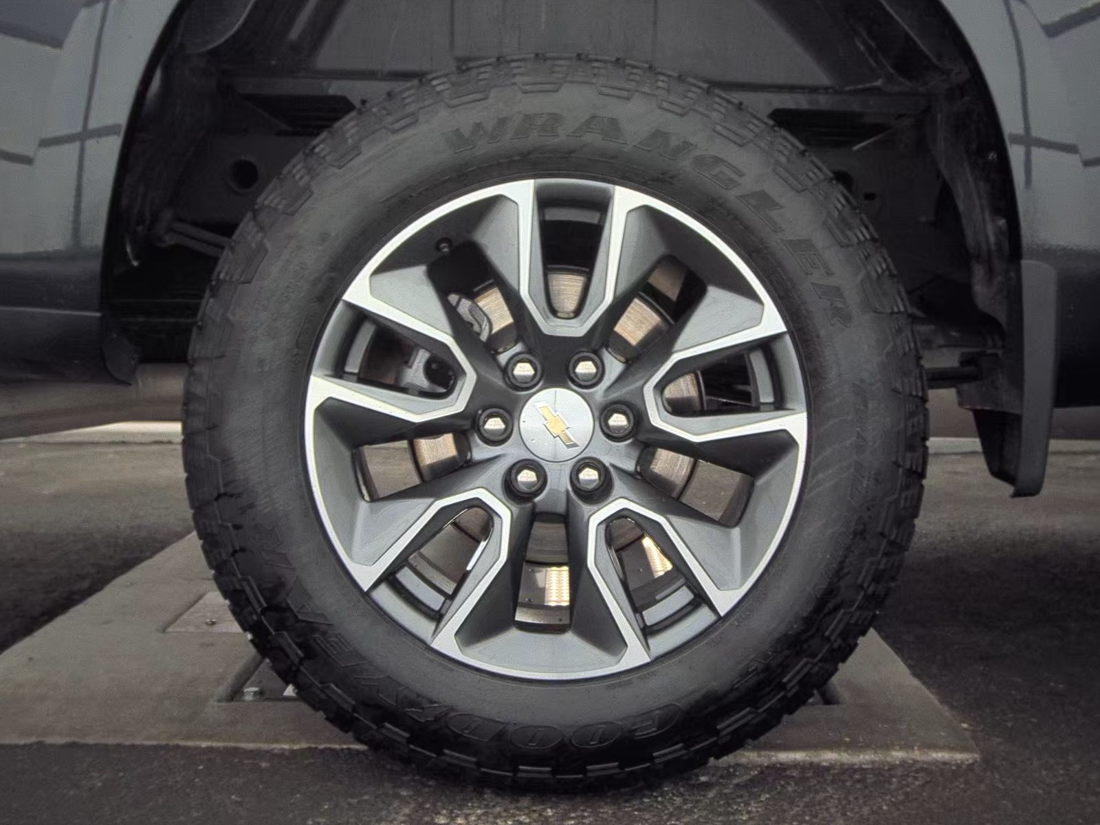 2024 Chevrolet Silverado 1500 LT AWD