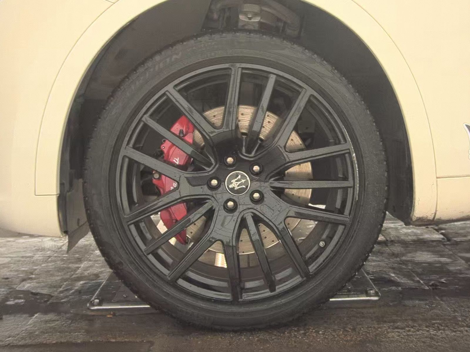 2022 Maserati Levante Modena AWD