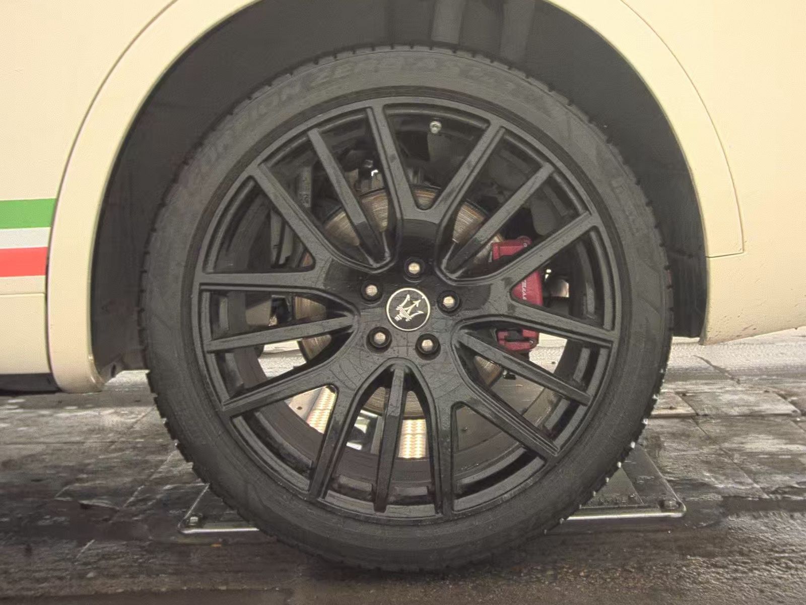 2022 Maserati Levante Modena AWD