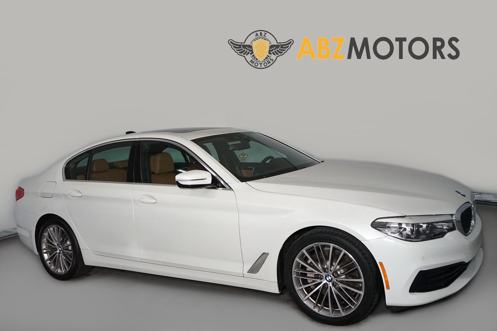 2019 BMW 5 Series Sedan 530i SPORT LINE