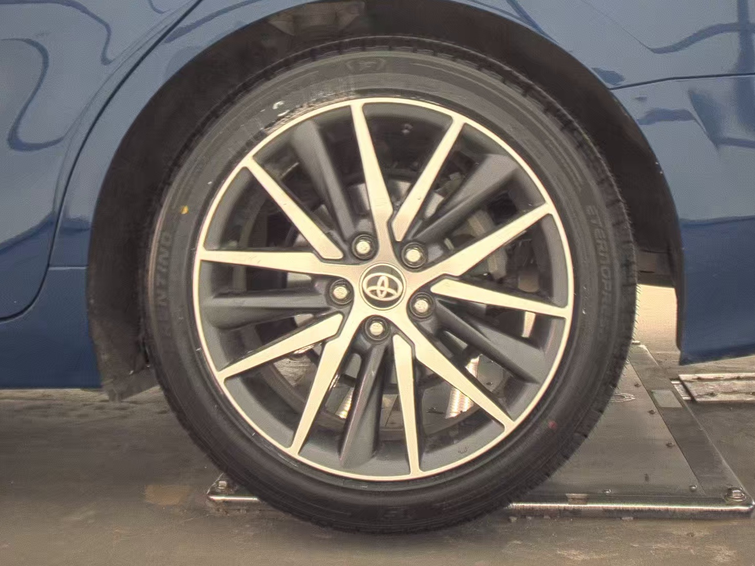 2024 Toyota Camry XLE FWD