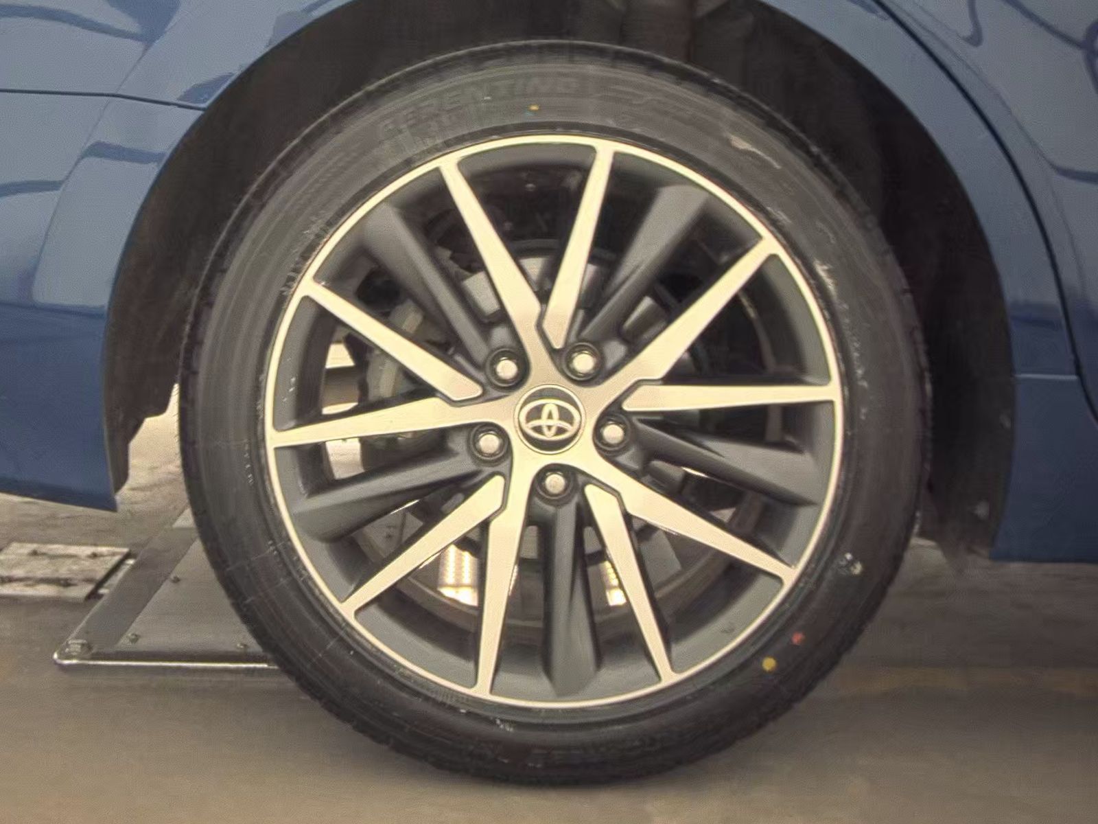 2024 Toyota Camry XLE FWD