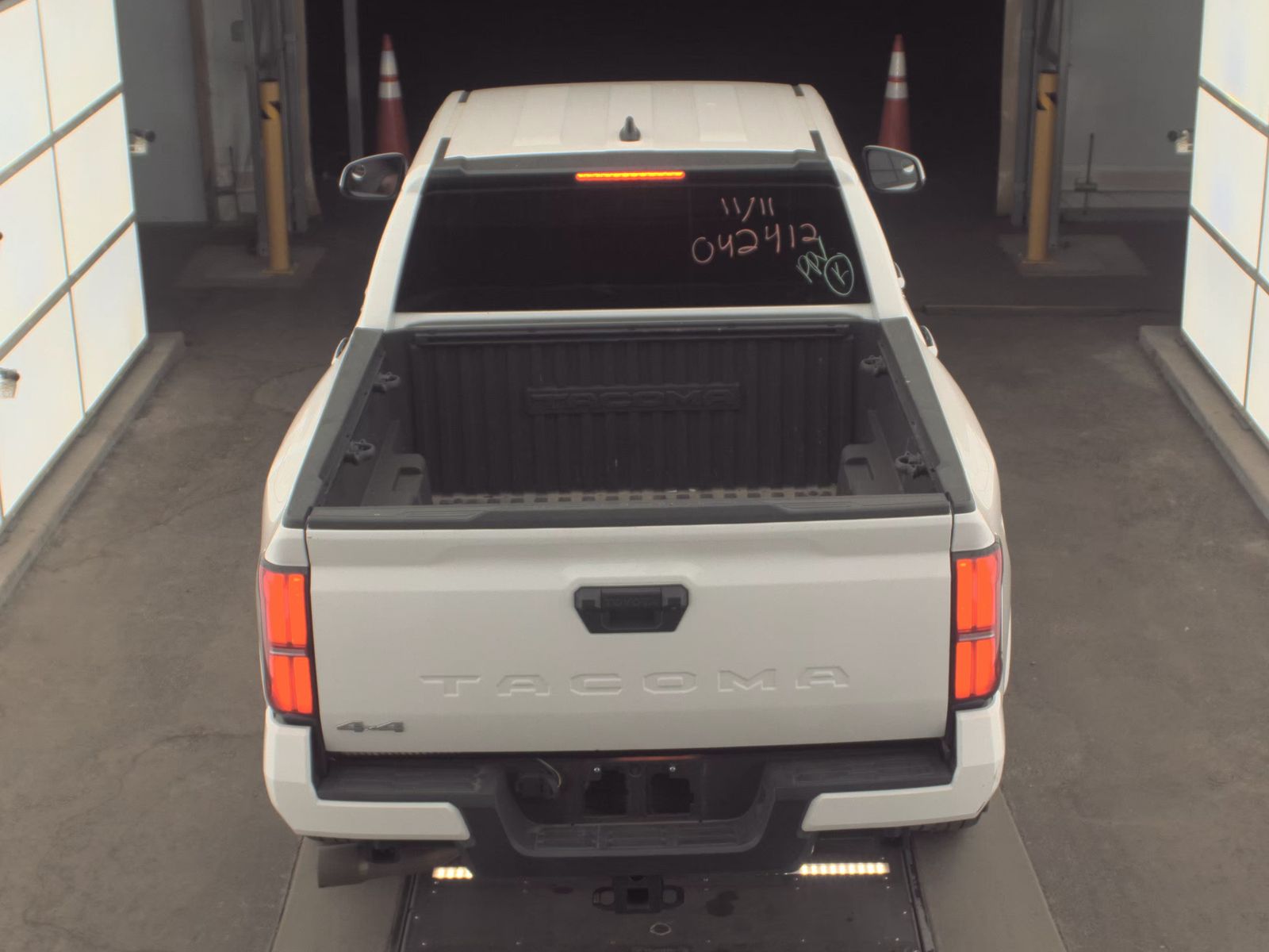 2024 Toyota Tacoma SR5 AWD