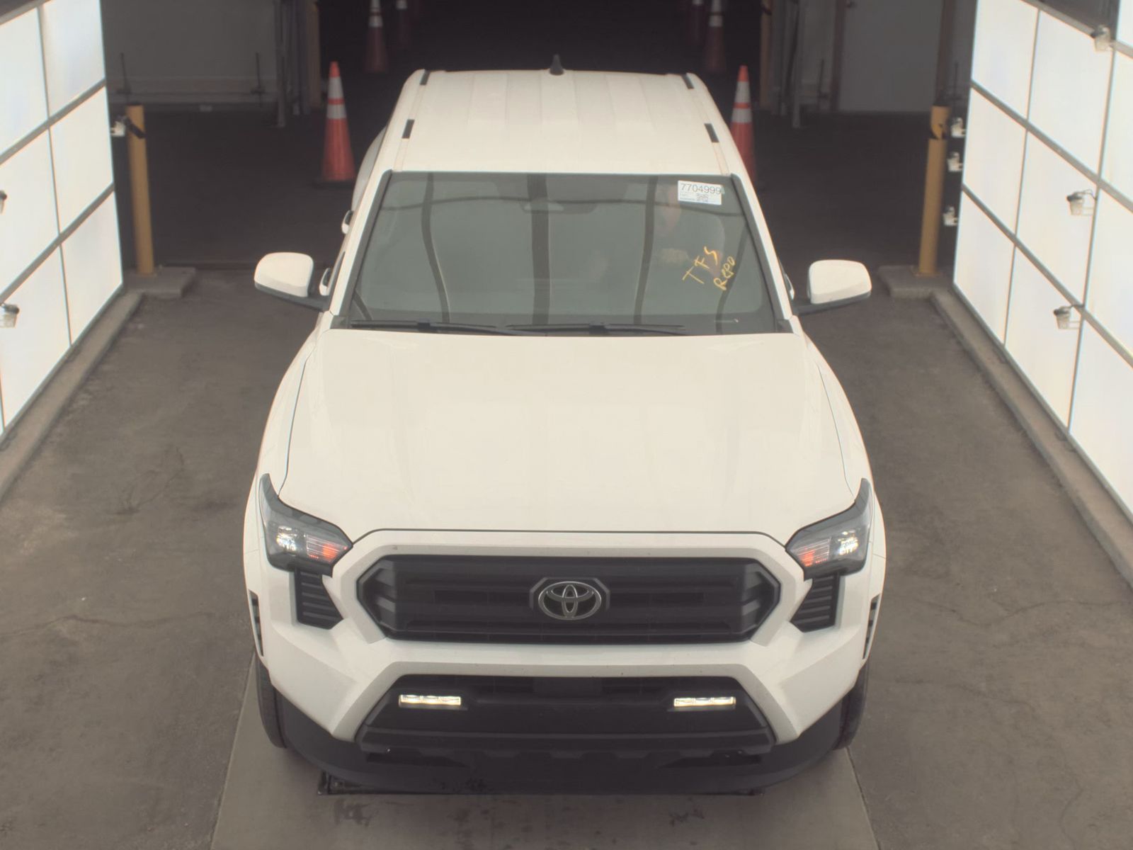 2024 Toyota Tacoma SR5 AWD