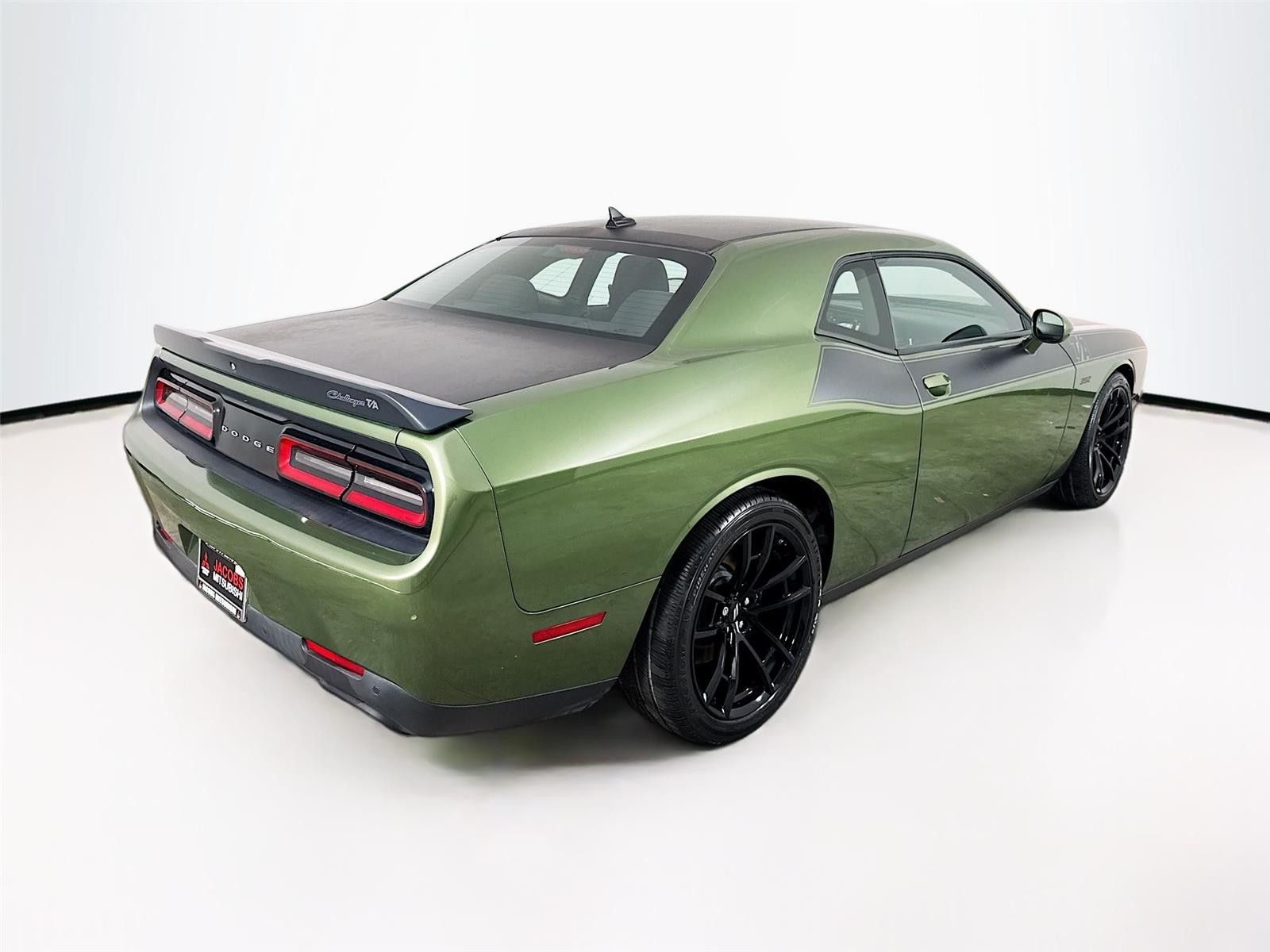2022 Dodge Challenger R/T Scat Pack RWD