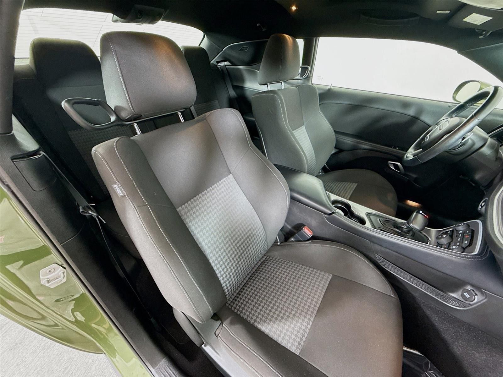 2022 Dodge Challenger R/T Scat Pack RWD