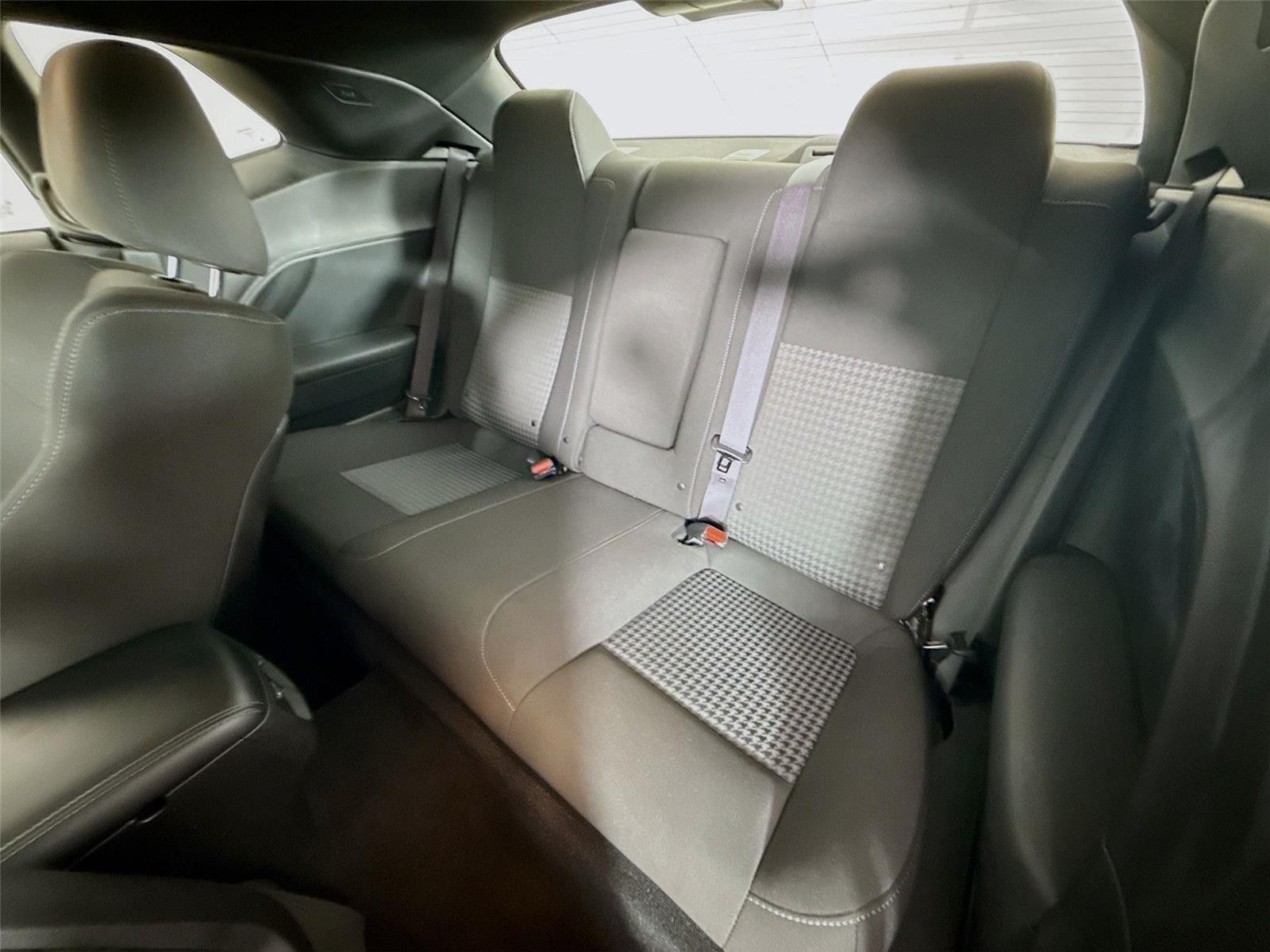 2022 Dodge Challenger R/T Scat Pack RWD