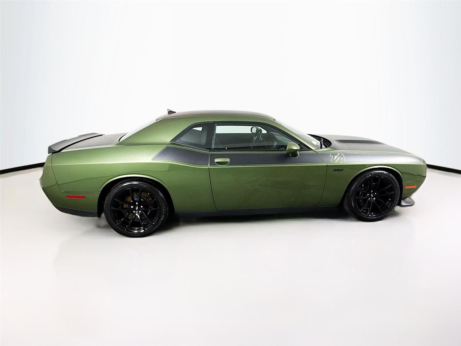 2022 Dodge Challenger R/T Scat Pack RWD