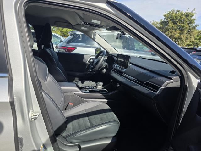 2025 Mitsubishi Outlander SE FWD