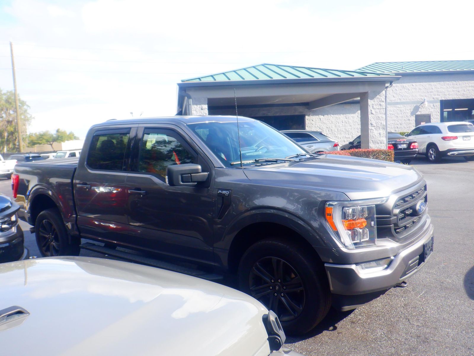 2022 Ford F-150 XLT AWD