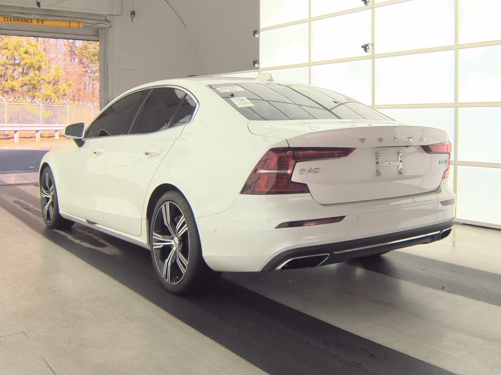 2022 Volvo S60 B5 Inscription AWD