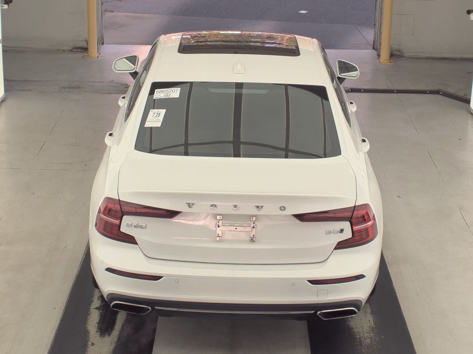 2022 Volvo S60 B5 Inscription AWD