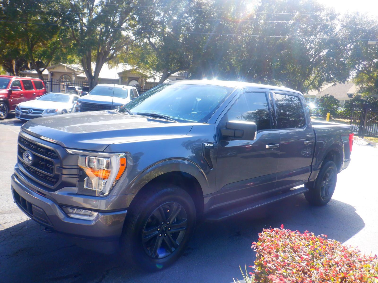 2023 Ford F-150 XLT AWD
