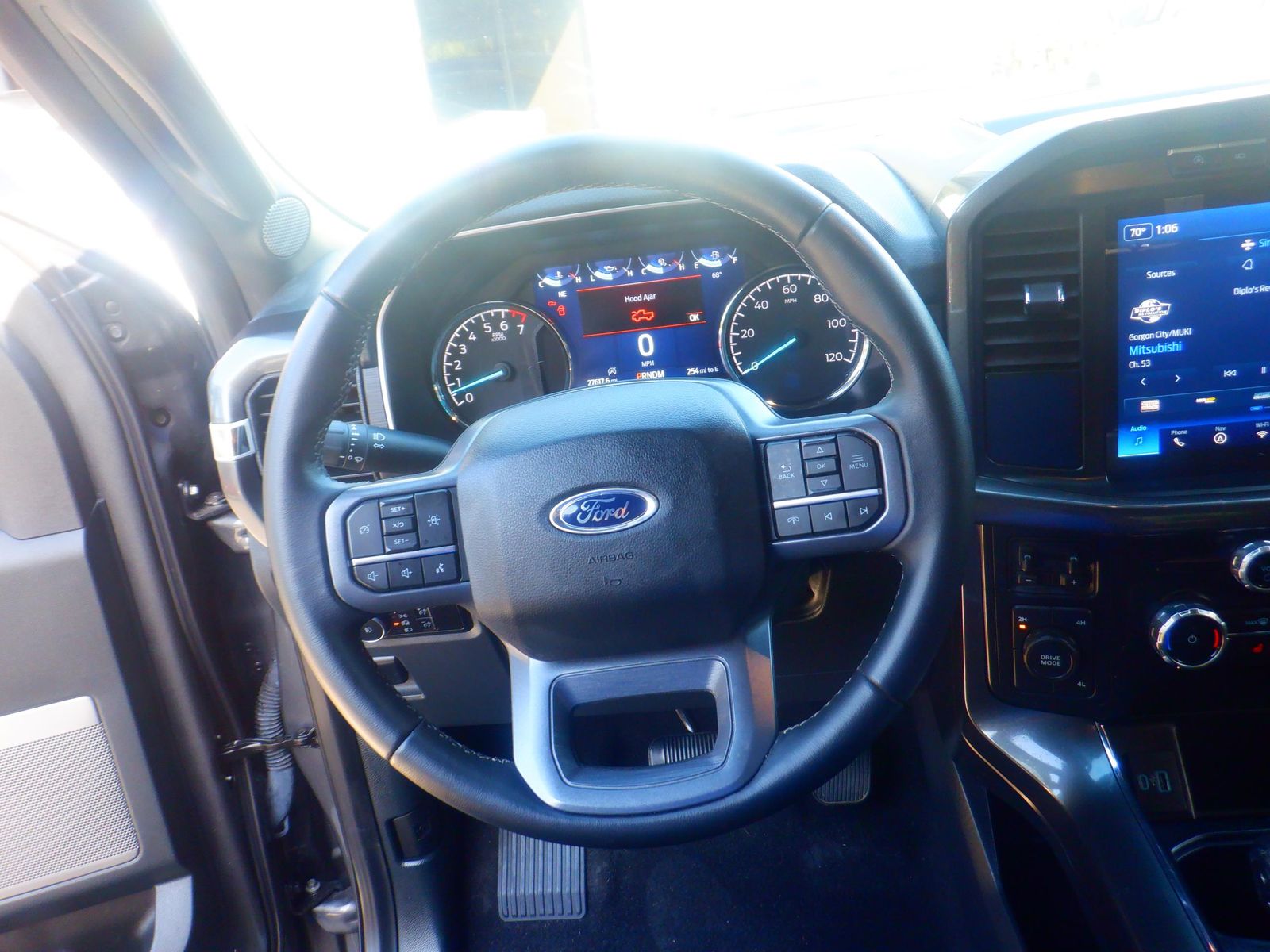 2023 Ford F-150 XLT AWD