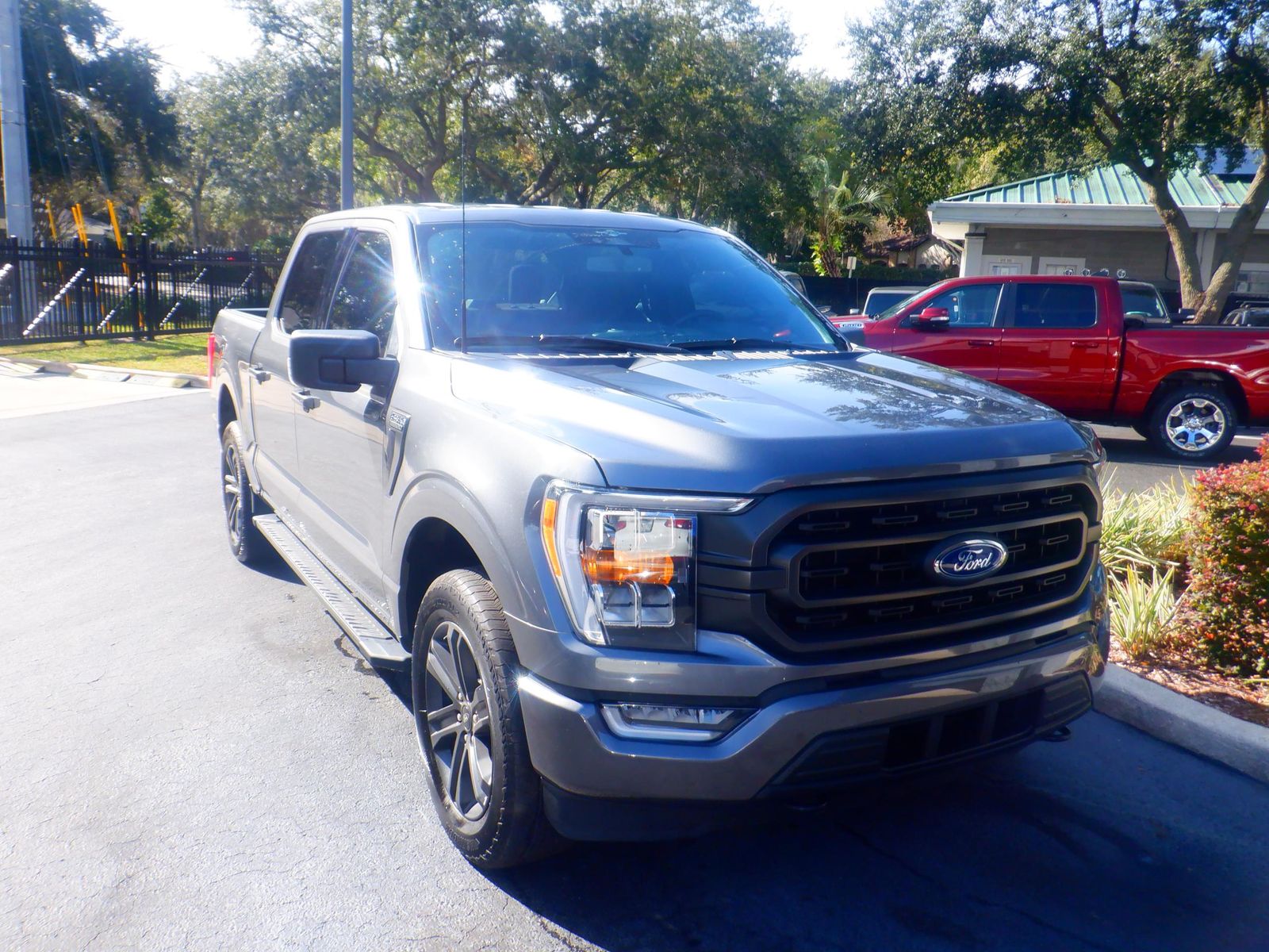2023 Ford F-150 XLT AWD