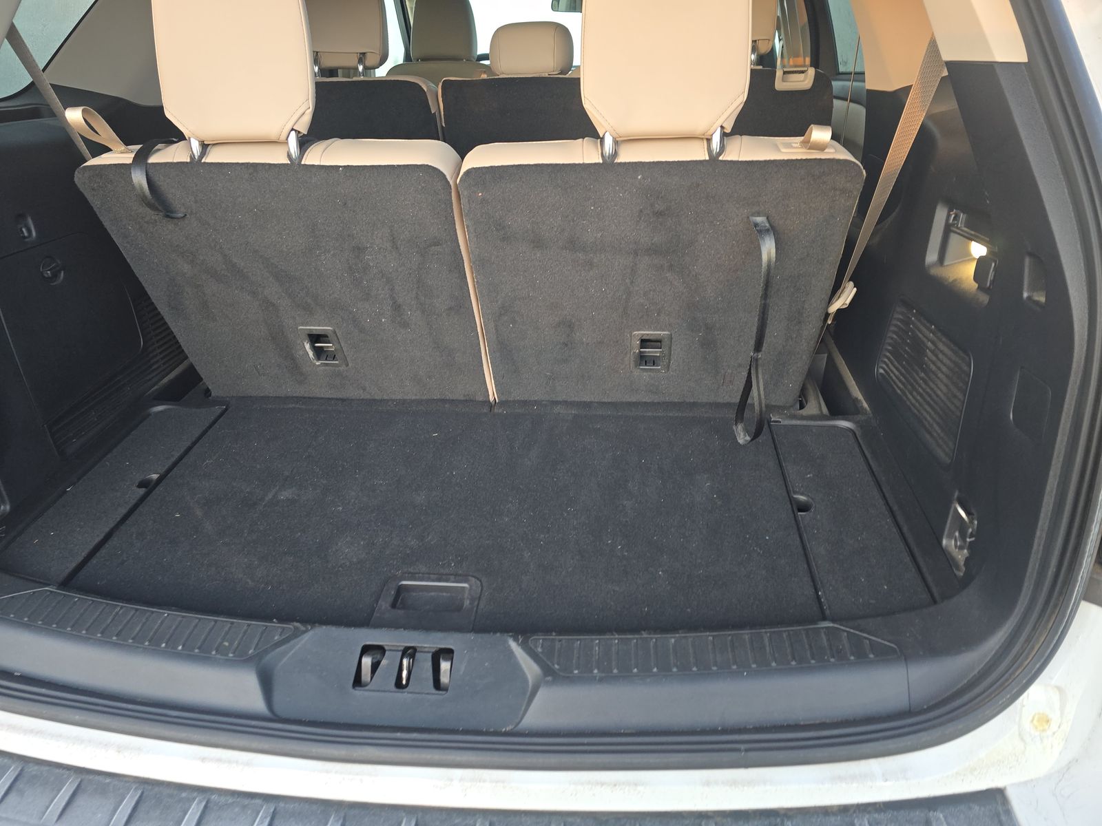 2022 Ford Explorer XLT AWD