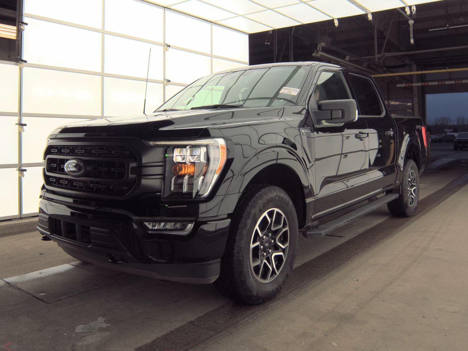 2023 Ford F-150 XLT AWD