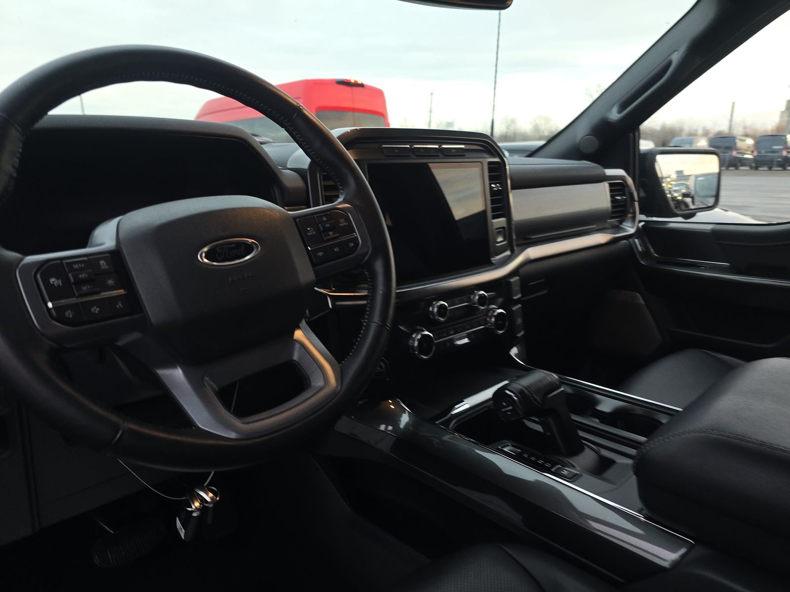 2023 Ford F-150 Lariat AWD